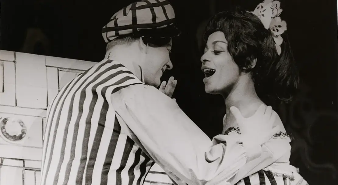 Olive Moorefield in „Pariser Leben” an der Volksoper, 1963, Foto: Anton Doliwa, Wien Museum