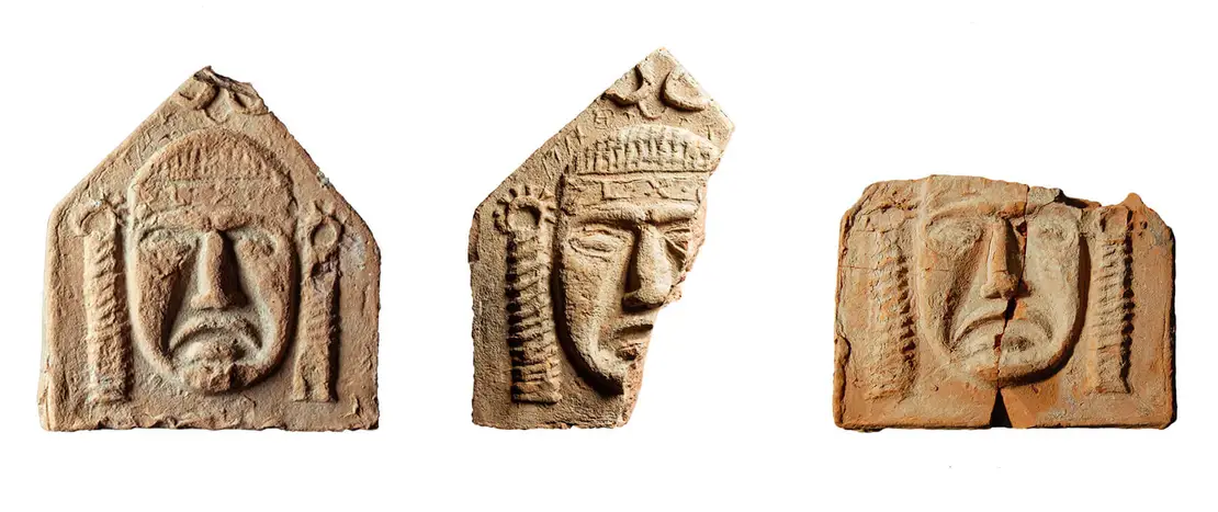 Bis zur Grabung in Hernals waren gerade mal 18 Antefixe von Vindobona bekannt. Nun kamen 23 weitere dazu. Foto: Mario Mosser