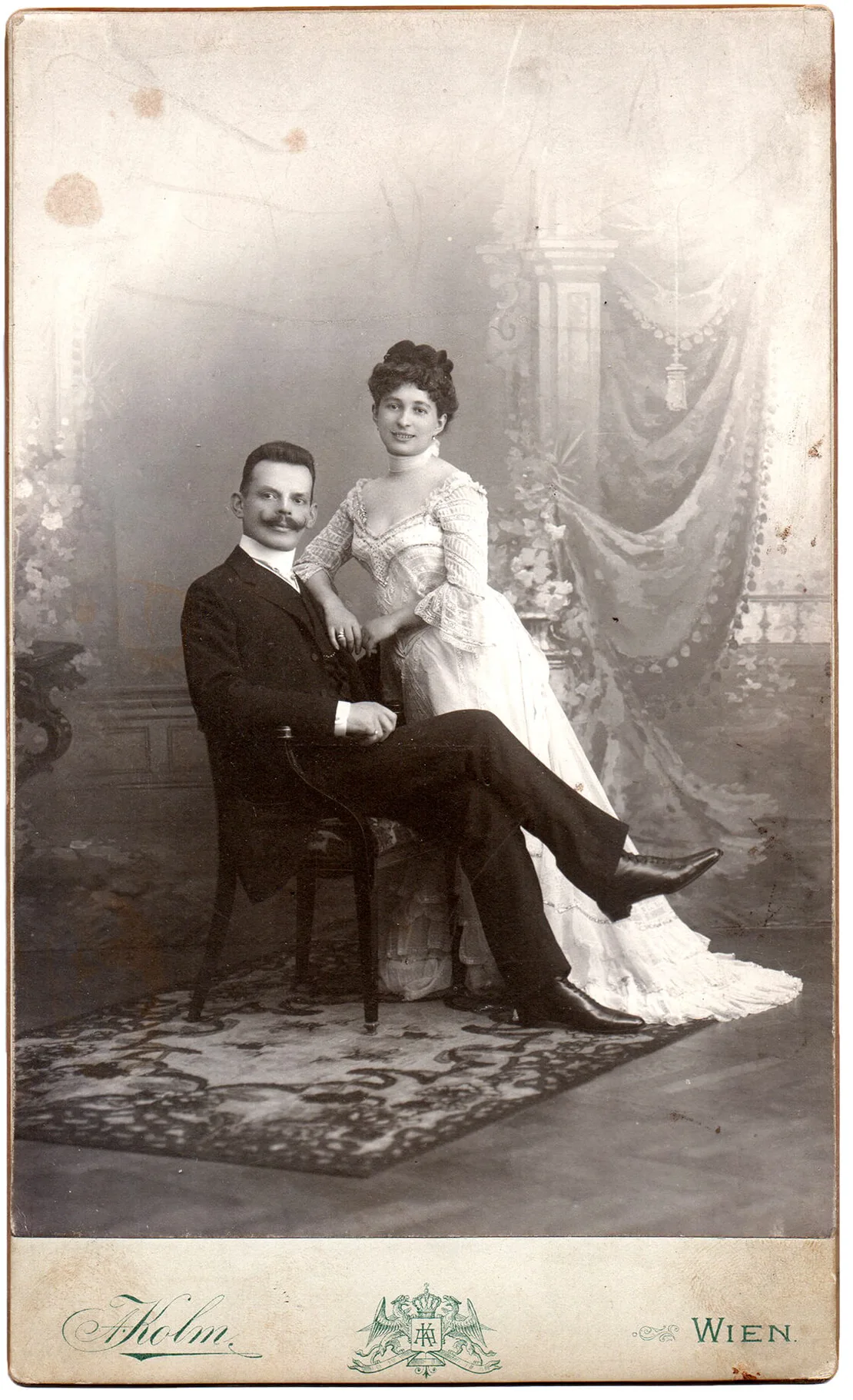 Hochzeitsfoto von Louise und Anton Kolm, 1894, Privatarchiv / Nachlass Kolm-Veltée