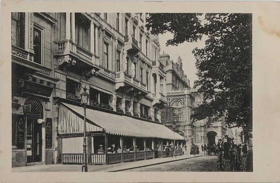 Café de l'Opera mit Schanigarten, Postkarte, 1913, Wien Museum 