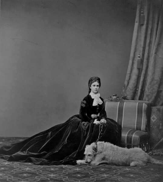 Ludwig Angerer: Elisabeth mit einem Irischen Wolfshund, 1865, Wien Museum 