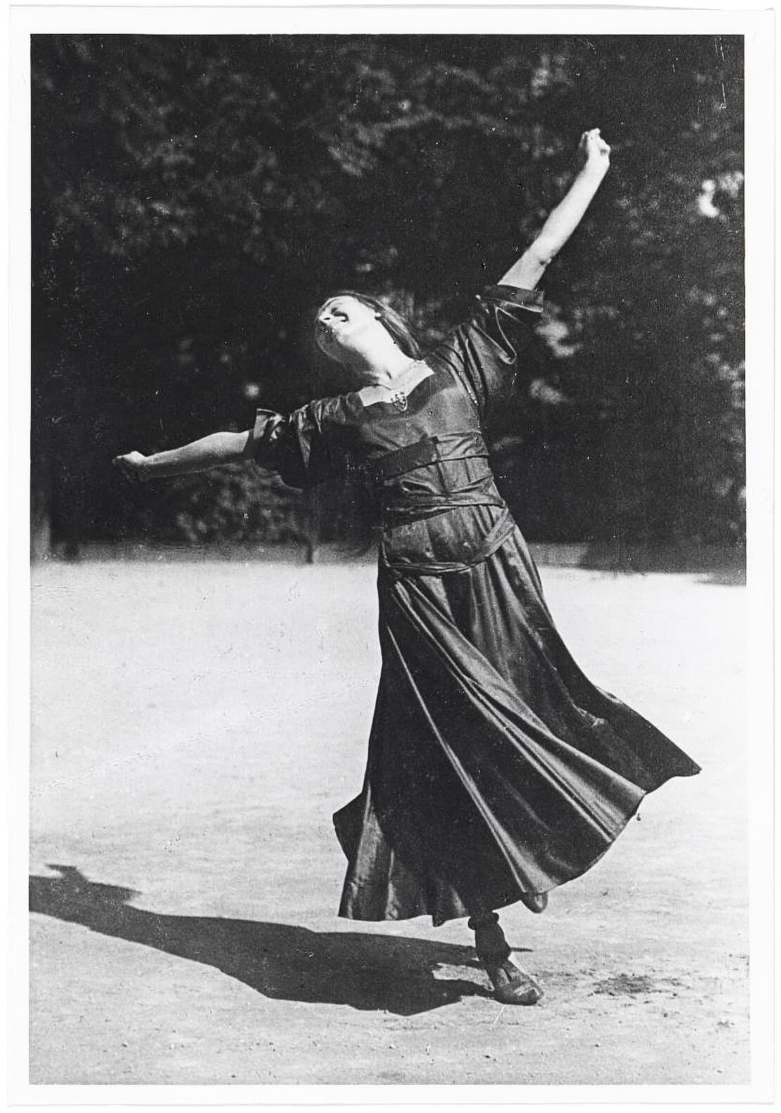 Grete Wiesenthal tanzt den Donauwalzer, Wien 1908, Foto: Rudolf Jobst, Wien Museum 