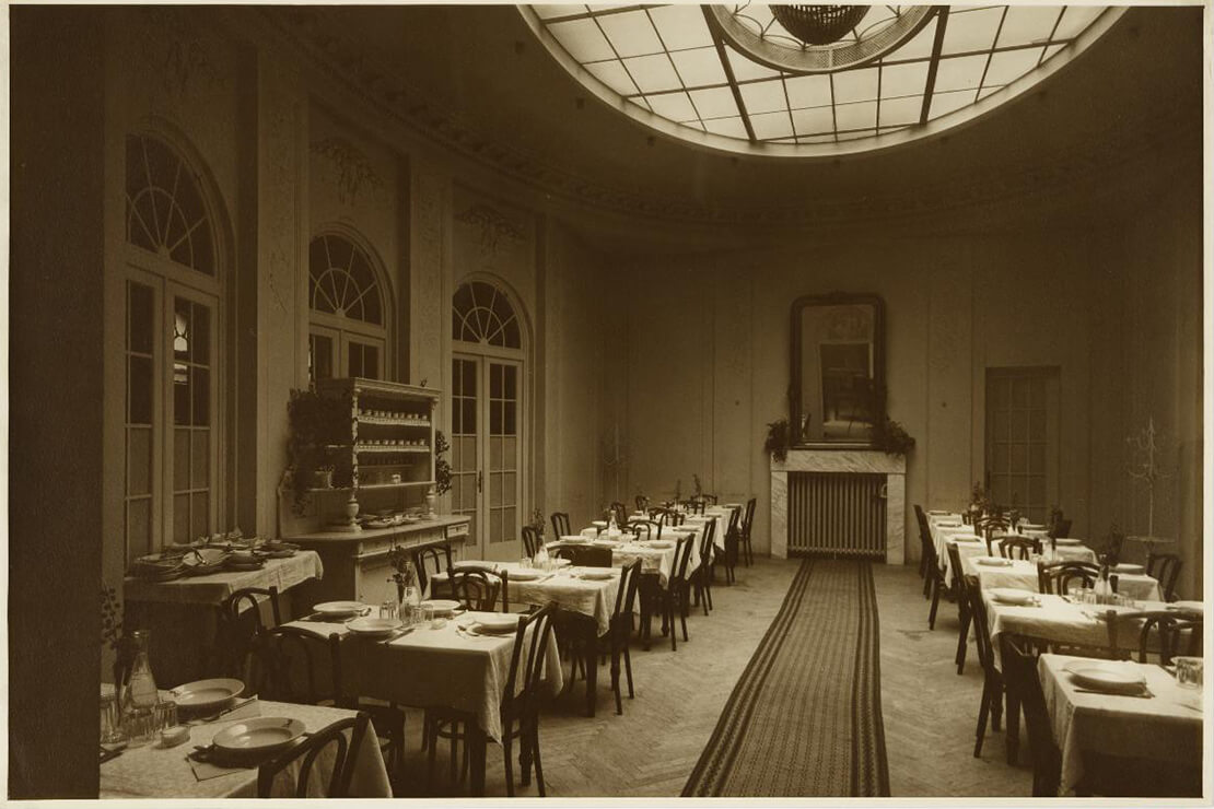 Speisesaal einer WÖK-Filiale, Fotografie um 1926, Wien Museum 