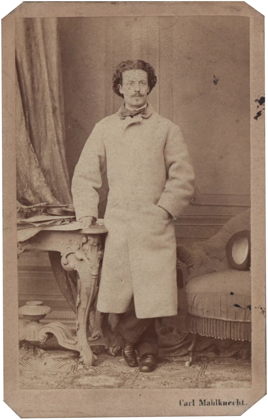 Porträt des Künstlers als junger Mann: Carl Michael Ziehrer, Foto: Carl Mahlknecht, um 1860, Wien Museum 